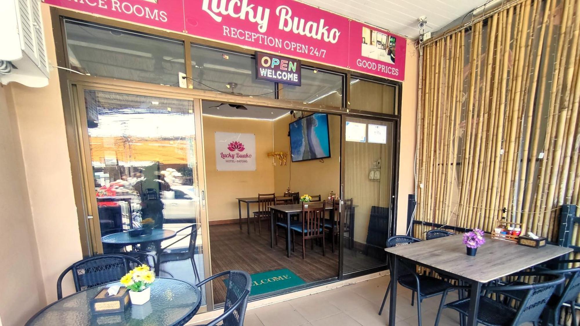 Lucky Buako Hotel Patong Esterno foto